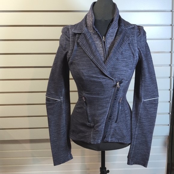 Lululemon Ride On Fitted Blazer Deep Indigo Size 4 EUC - Picture 4 of 12